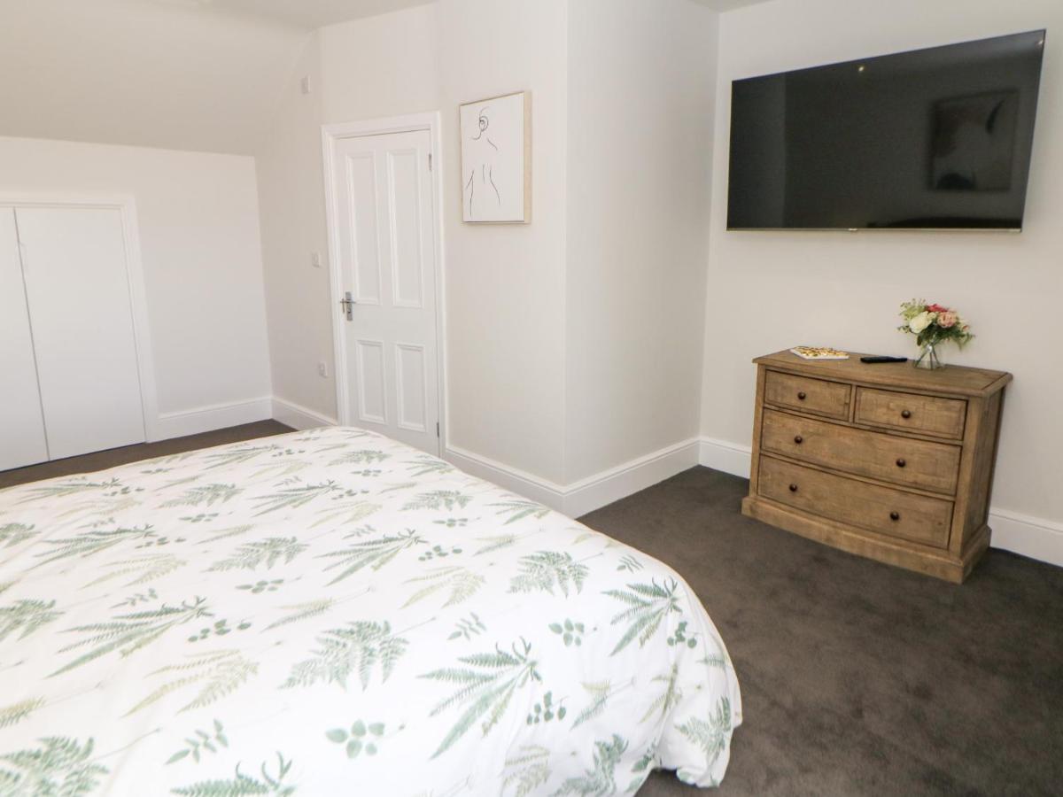 Sunshine Apartment เบลเปอร์ ภายนอก รูปภาพ