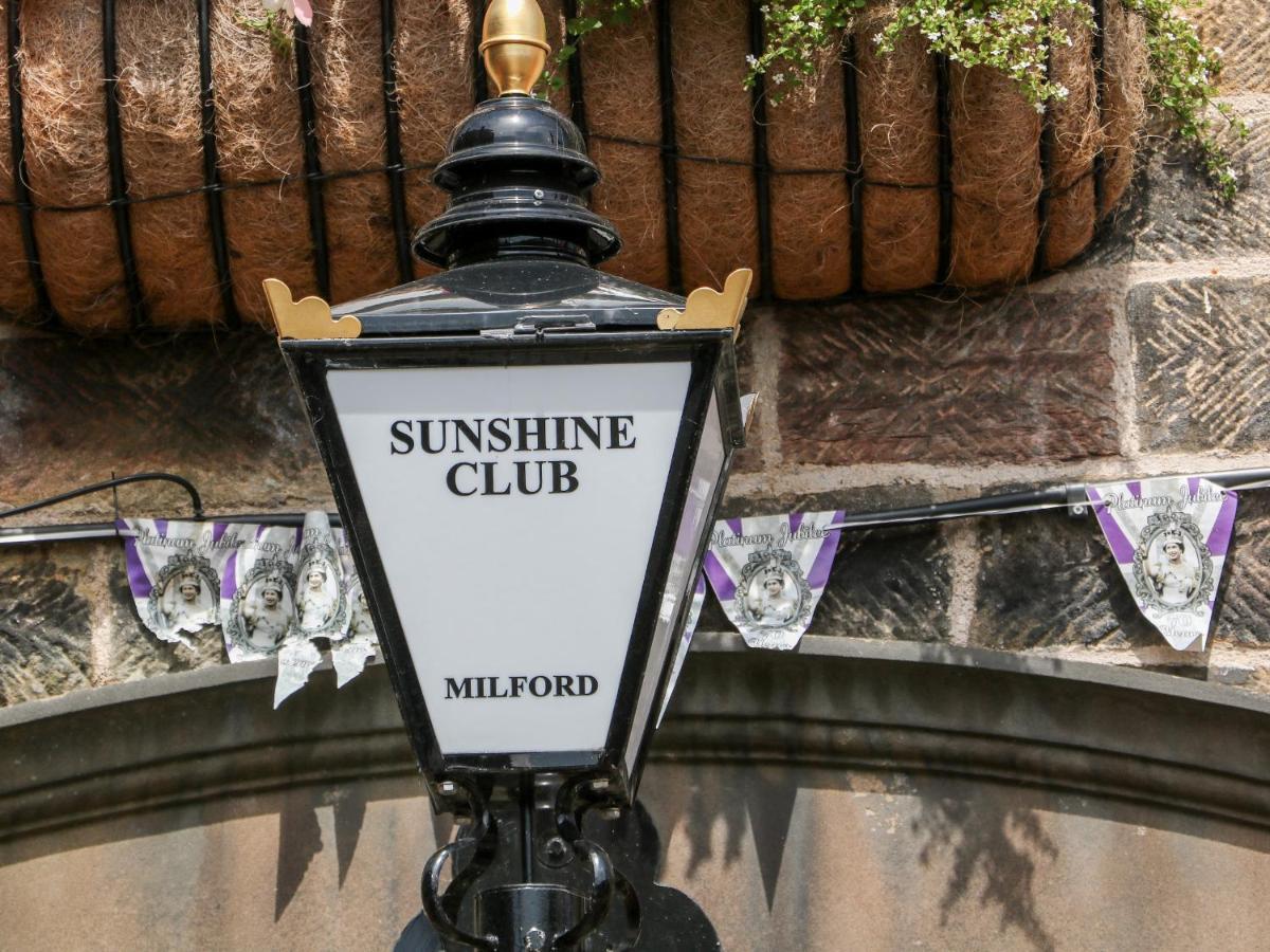 Sunshine Apartment เบลเปอร์ ภายนอก รูปภาพ